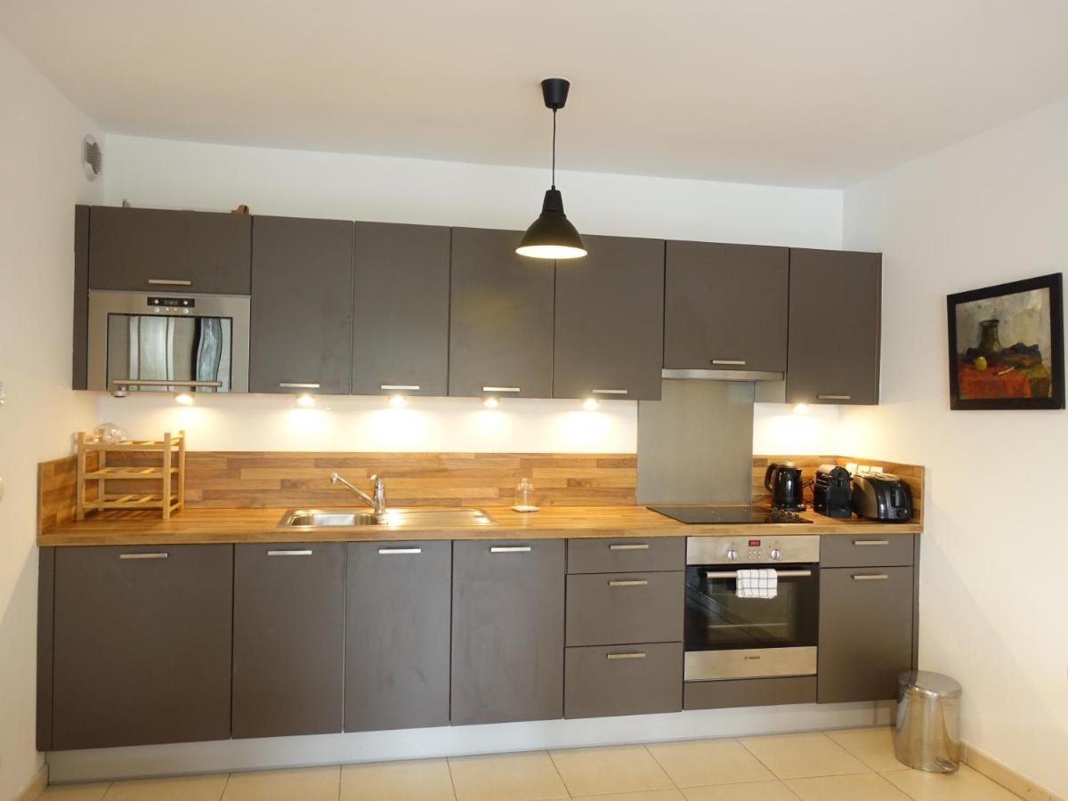 Lovely Appartement With Balcony 5Min Train Station Cannes Eksteriør bilde